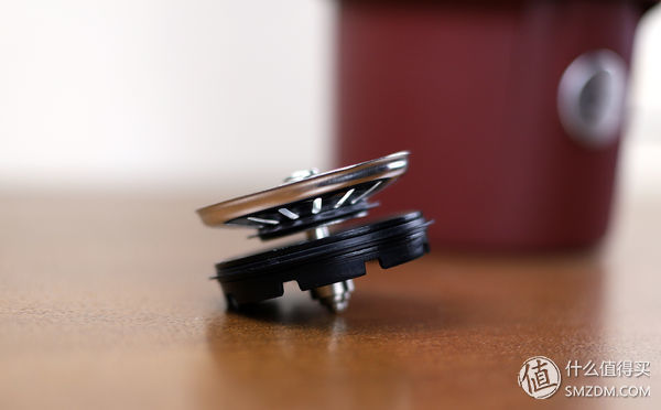 高效、快速、节能，与食物垃圾说拜拜--爱适易E100Red食物垃圾处理器体验