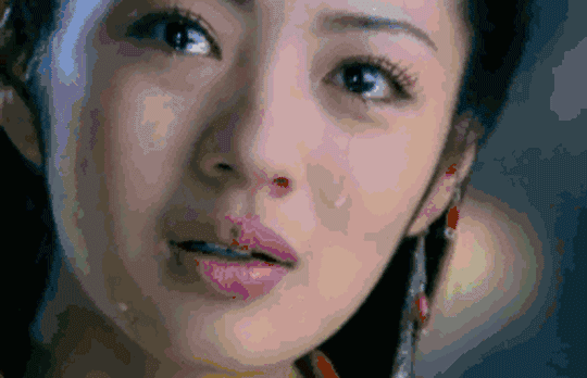 安以轩用一支“口红”同时解决了眼纹唇纹问题?