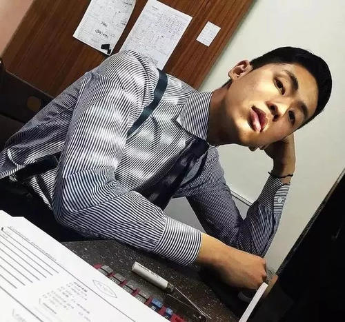 男生5个穿衣误区，会让你越穿越显矮！