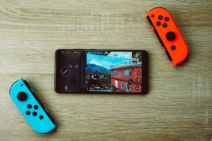  抢购一空■任天堂Switch在美国被抢购一空 第三方至少溢价160美元