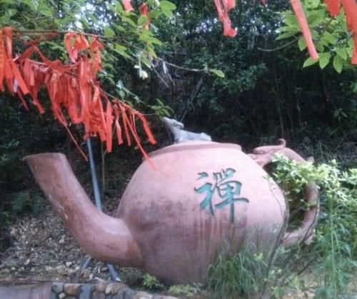 广东一景区“悬赏70万”求下联？四年无人应对，游客：我太难了！