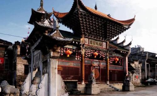  高铁@湖南一“黑马”县城，高铁机场双管齐下，未来或将成为湖南