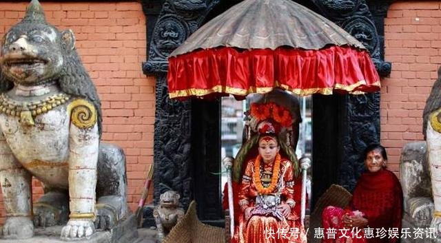 此国的“活女神”，地位比国王还要至高无上，退位后竟无男人敢娶