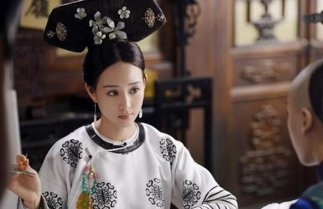 彭于晏张钧甯官宣领证, 胡歌第一个发文送祝福, 粉丝: 郎才女貌般配!