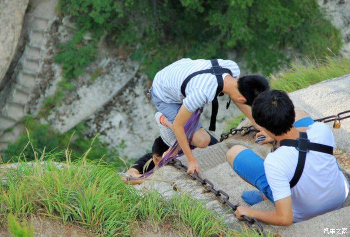 偷得浮生半日闲，自驾宋MAX，去爬华山观美景