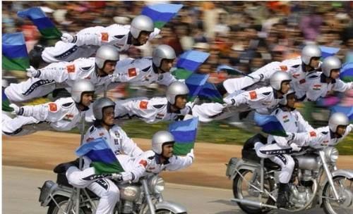 走一走,看一看,印度军事演习的搞笑瞬间