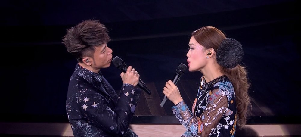  『系列』魔宴Sabbat E12Ultra-璃光系列真无线蓝牙耳机深度评测