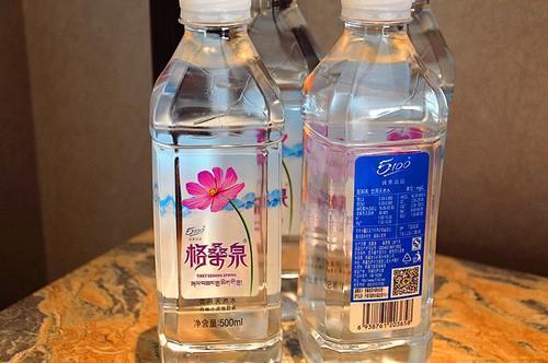 住酒店别吃亏,这3样东西可免费带走,你留意到了吗?