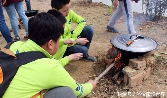 中国“超享受”的村子，免费用了60多年的煤气，无人可管！