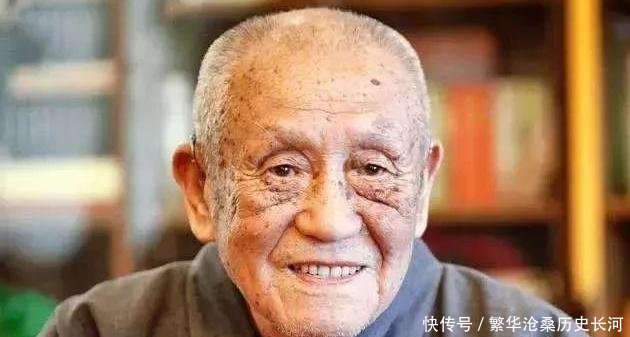 一代佛教高僧，曾入狱33年，弘法33年，103岁圆寂后浮现舍利子