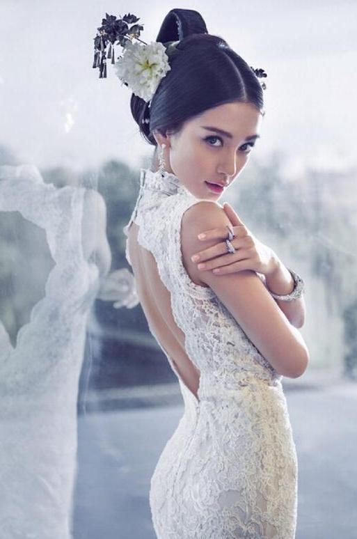 旗袍为什么要“两边开叉”？作用有两个，其中一个令人脸红！