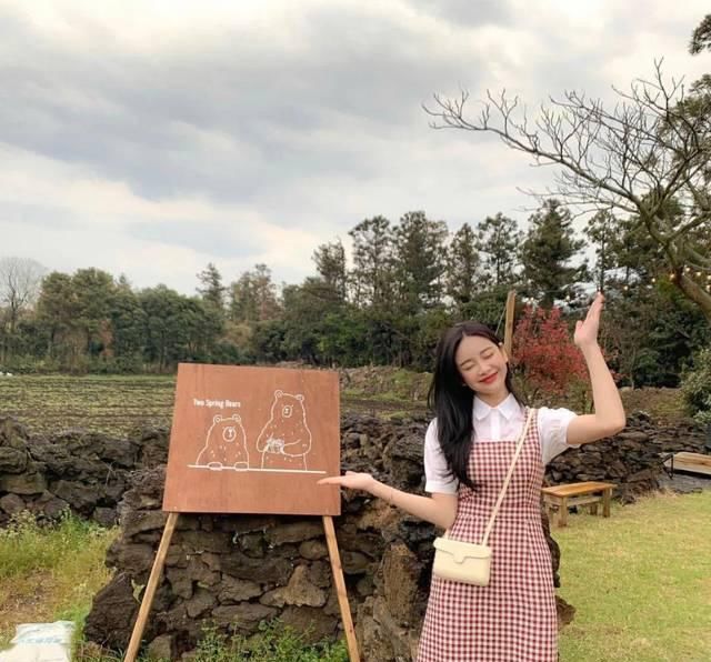  『特别』女生穿裙子记住“ 3不要 ”，特别是第1种，真的很土！