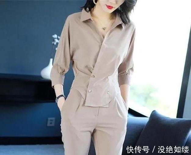  「女人」五一出游，建议780后女人穿这洋气套装，讲真，减龄时髦人人夸