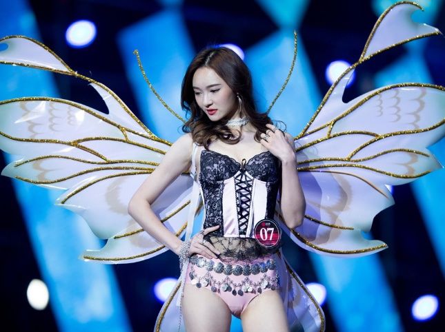 中国版“维多利亚的秘密”，看的维密超模都汗颜了，网友:高仿?