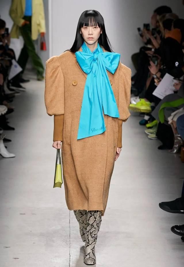  色彩：时装展最靓话题：这8大颜色夫人夫人太炫了，美哭！！