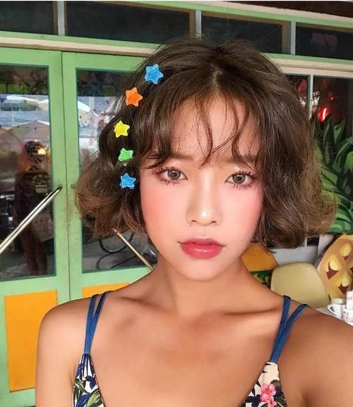  烫出来效果：真正会打扮的女人，通常会留的“5种”发型，轻松遮盖发际线问题