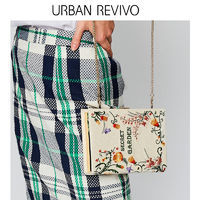 懒美人出门必备，25款凹造型小包包了解下!