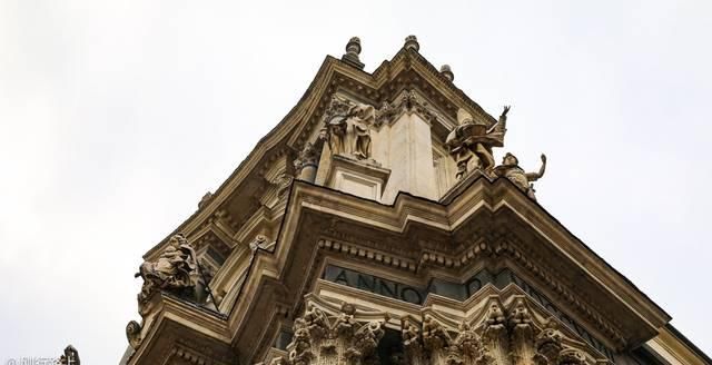 漫步在都灵街头,彷佛走进了一个古老的博物馆,这里是意大利第三