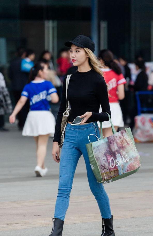 简约紧身裤, 让你搭配更省心, 低调时尚不显老气