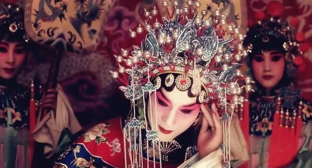  「在线」《鬓边不是海棠红》黄晓明演技和颜值全在线，梦回许文强！