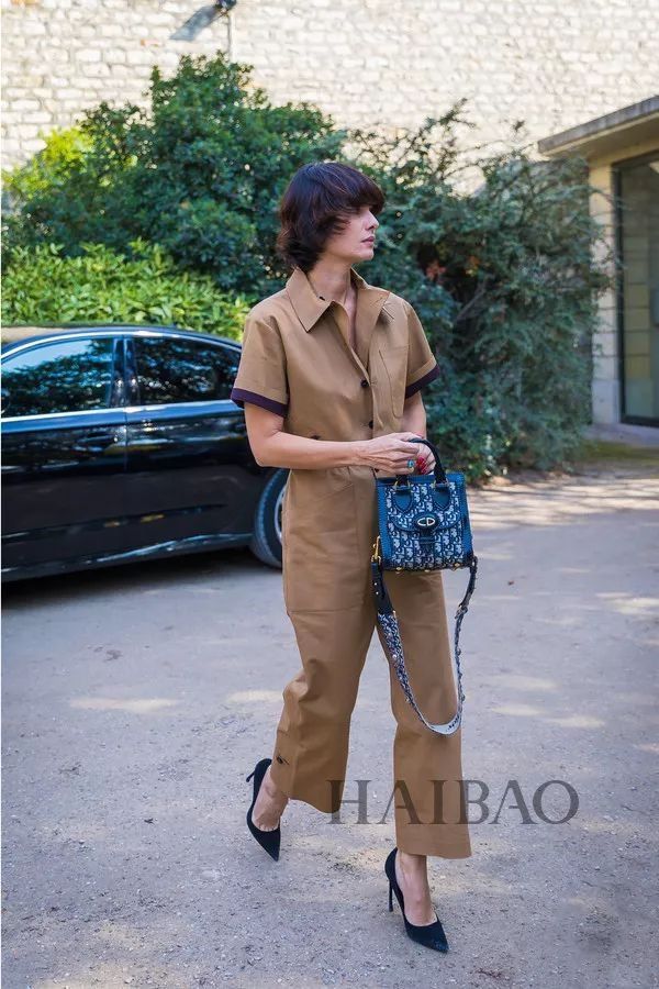 怎么穿也不时髦?是扣子没钉对地方吧