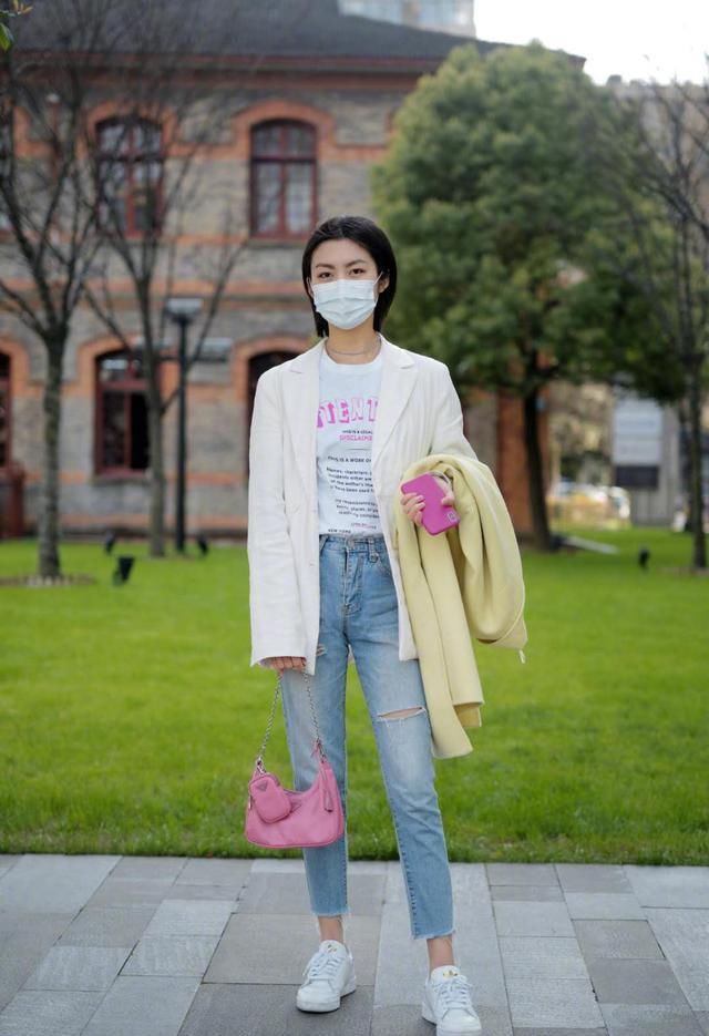  【女生】原来中国女生才最时髦，看杭州女生的街拍穿搭，我们才是真的会穿