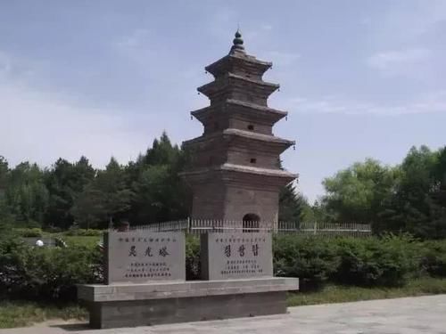 我国历座寺庙之渤海时期佛塔─灵光塔