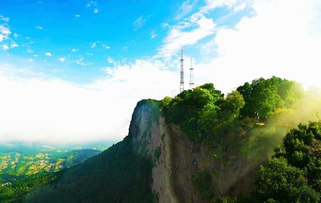 中国的这个5A级旅游景区，门票105块，有一个省的人们却能免费玩