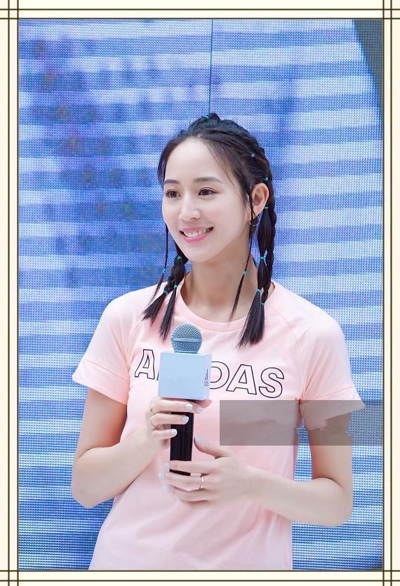 本以为35岁张钧甯扎麻花辫够嫩的了，可看到39岁陈乔恩，我沉默了