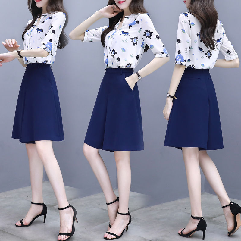 秋天别穿太土!70后女人都这么穿，一个比一个美，特适合70后