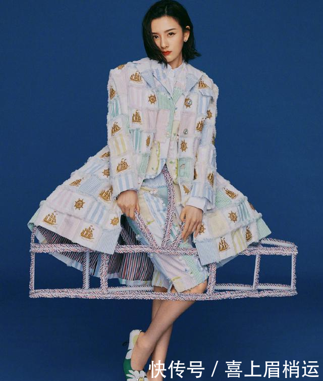 「紧身衣」宋祖儿多吃点饭吧,紧身衣都“填不满”,能有90斤?