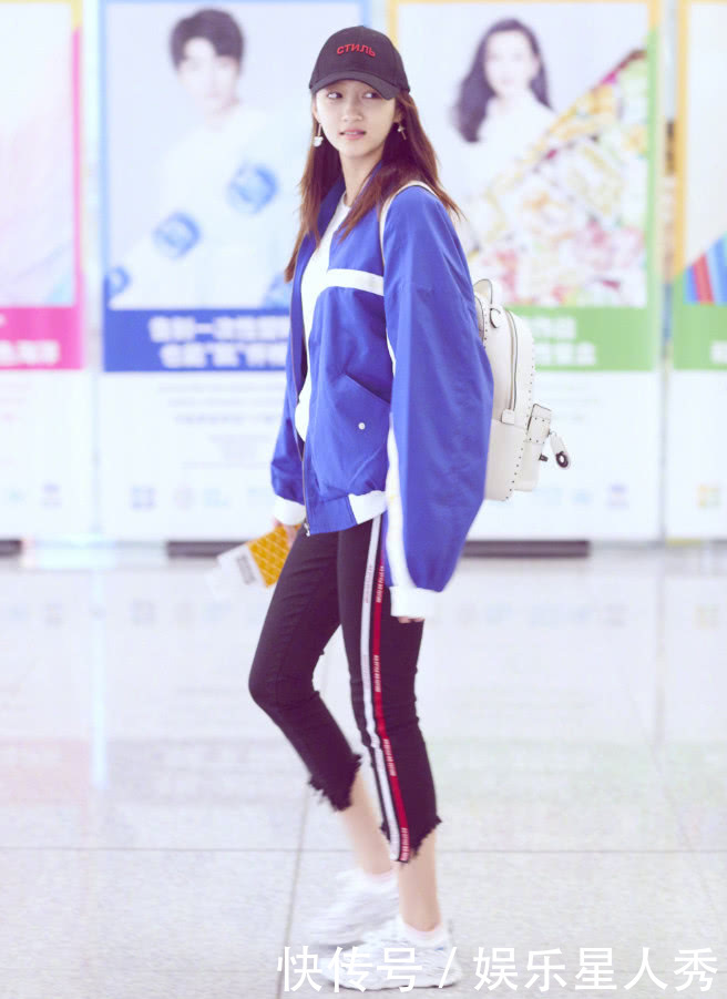 关晓彤穿“狗啃7分裤”秒变短腿，网友：这个衣品真浪费身材！