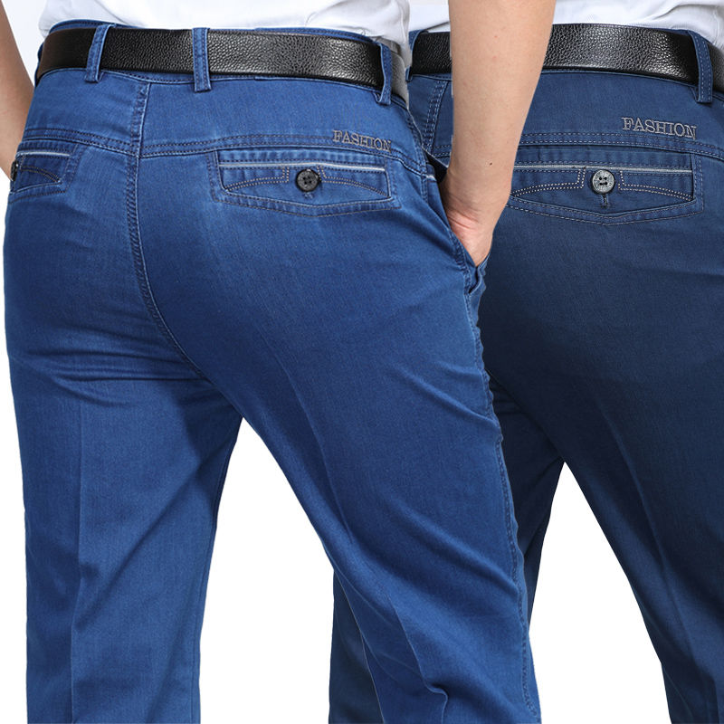 男人一旦55了，千万别再上衣塞裤子!照下图打扮，女人百看不厌