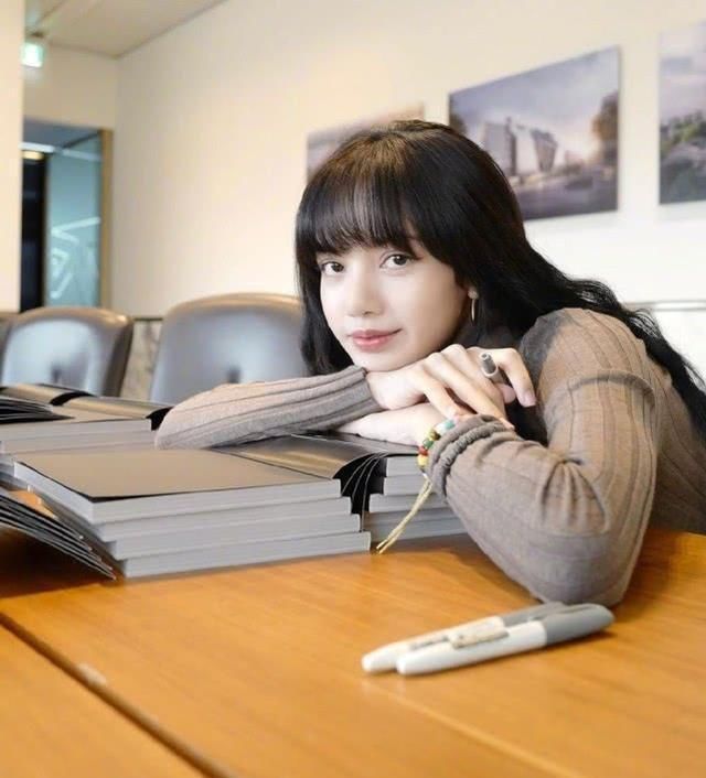 节目■《青2》辟谣Lisa退出！青春的舞台上继续发光闪耀，Lisa发文回应