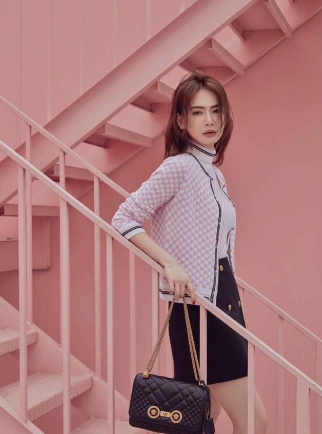 戚薇一说一个准，这些单品今秋，一准是潮流