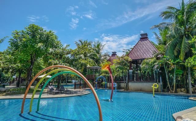 北有雪乡，南有三亚，曾经热门旅游目的地，现如今游客却去不起了