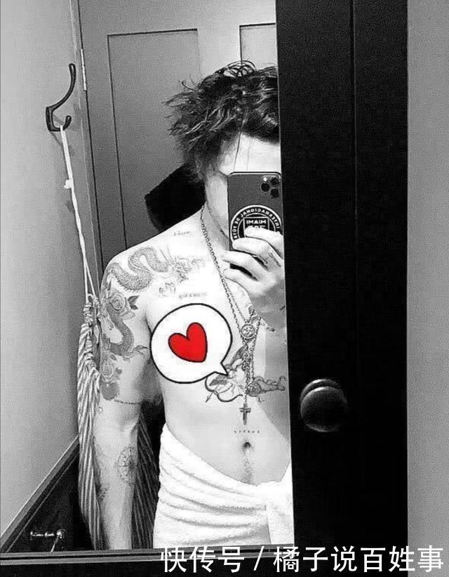 『女友』贝克汉姆大儿子携新女友逛街,新女友穿防水台高跟鞋,笑容灿烂