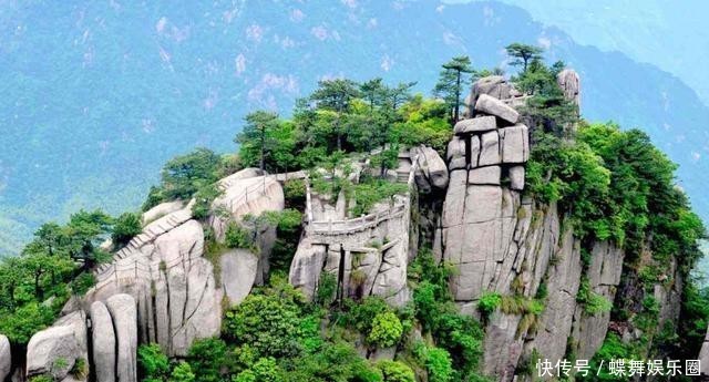 河北最神奇的山,山体陡峭且无登山道路,山顶的塔是怎样建造的?