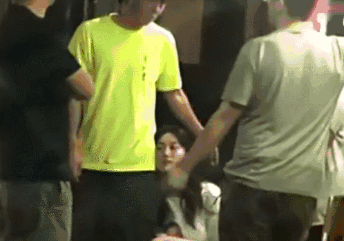 18 岁进模特界，二婚仍征服浪子陈冠希，凭啥？