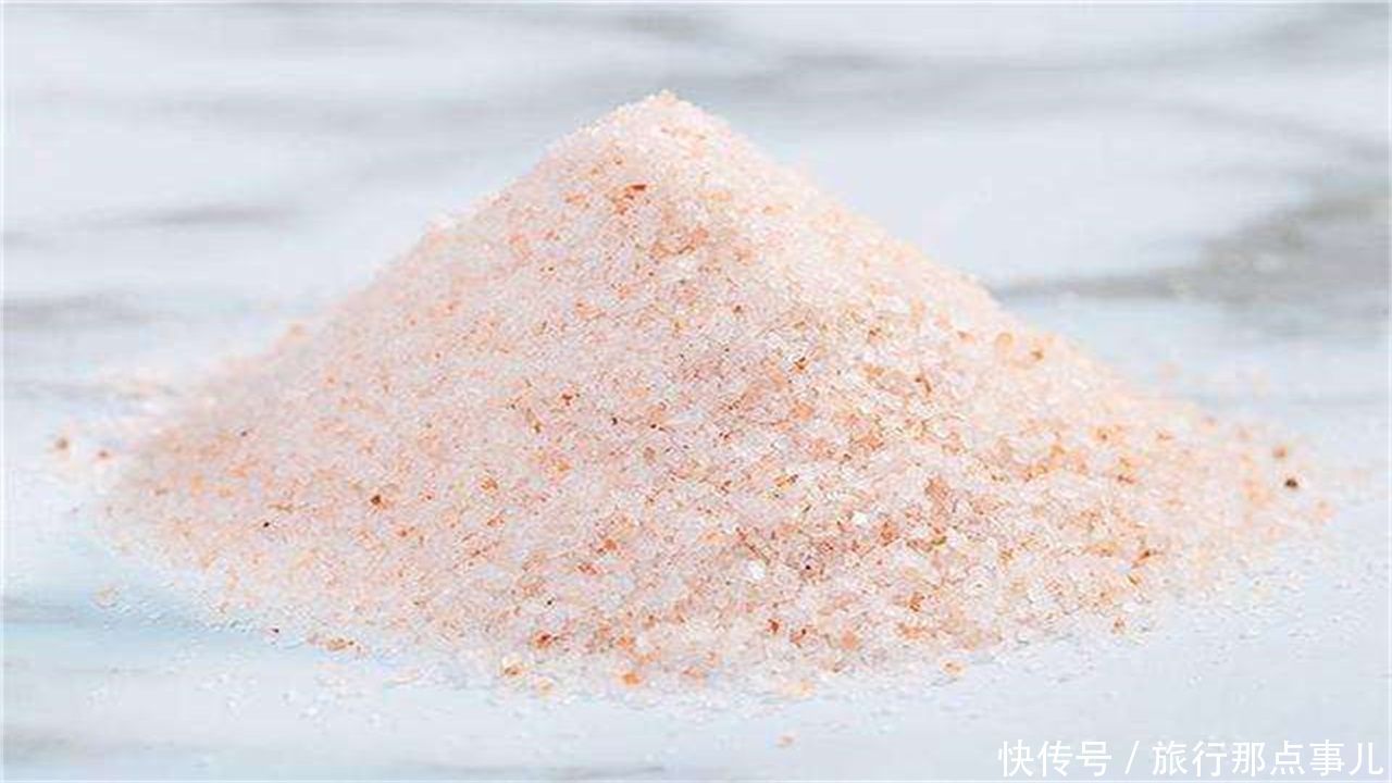 在中国便宜进口，高价卖给中国，这东西中国游客还争相抢购！