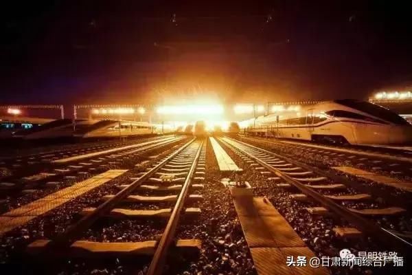 中国＂最神秘＂高铁曝光！天天发车却不载客，有钱也坐不了...