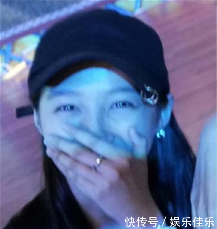 迪丽热巴的表4万，关晓彤的表80万