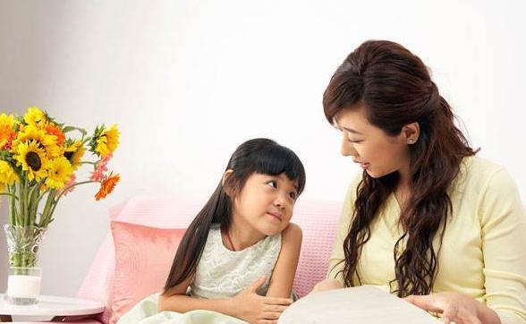  #影响#''妈妈，我们家是不是很穷？''两位宝妈的不同回答，影响孩子一生