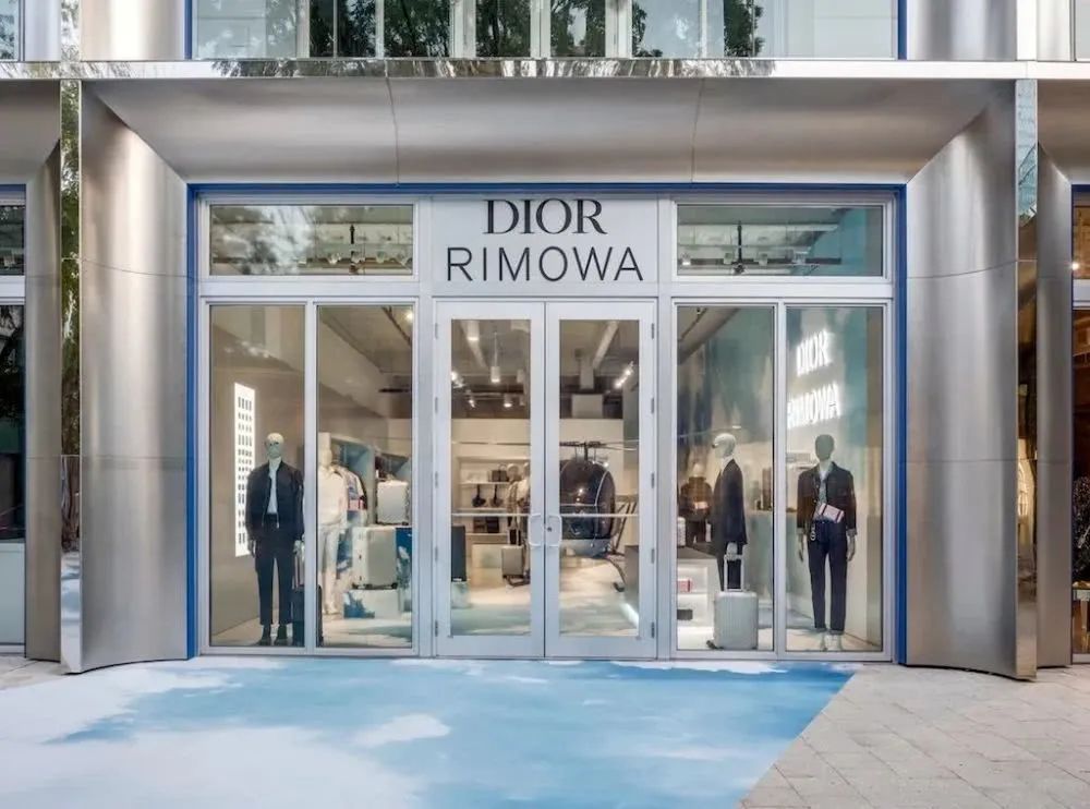 概况:不拘一格!Gucci、Burberry、Prada、Dior、BV…2020全球快闪店巡礼