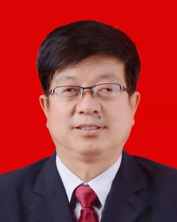 关于王隆等同志任前公示的公告