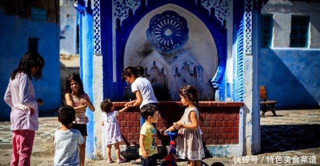 世界磷酸盐最多的国家，价值储量约55万亿，还有许多石油但却贫穷