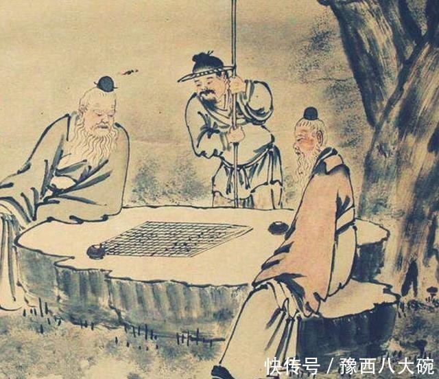 中國圍棋並不僅僅是娛樂項目,在古代通過圍棋提高思維,磨練兵法