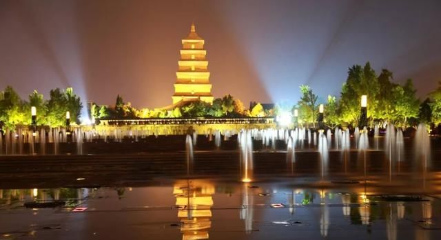 曲江夜游，多种模式等你来PICK