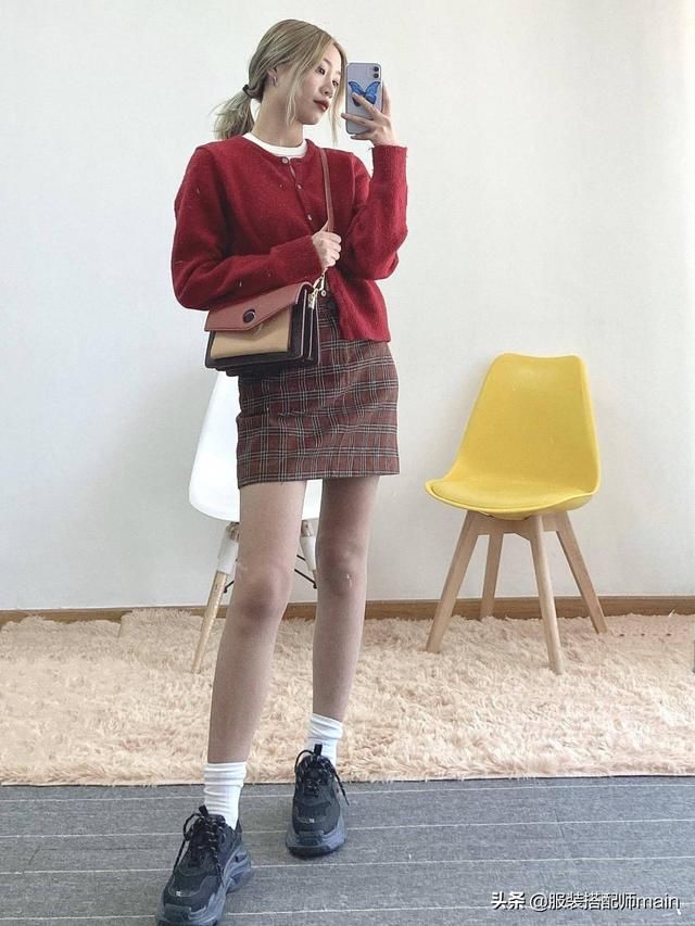  【驾驭】女明星穿搭干货果然不骗人！照着她们穿套装裙，普通人也能驾驭！