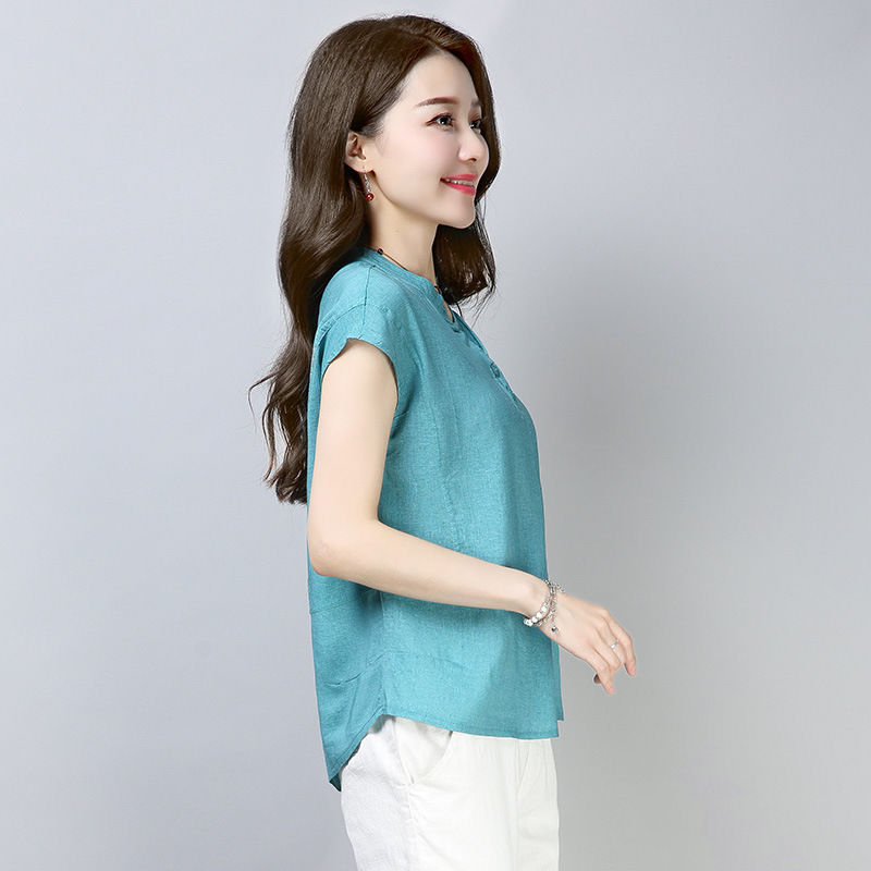 太美了!老婆穿新买的“减龄衫”，瞬间年轻十岁，散发迷人女人味